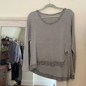 Striped asymmetrical sweater • Size S